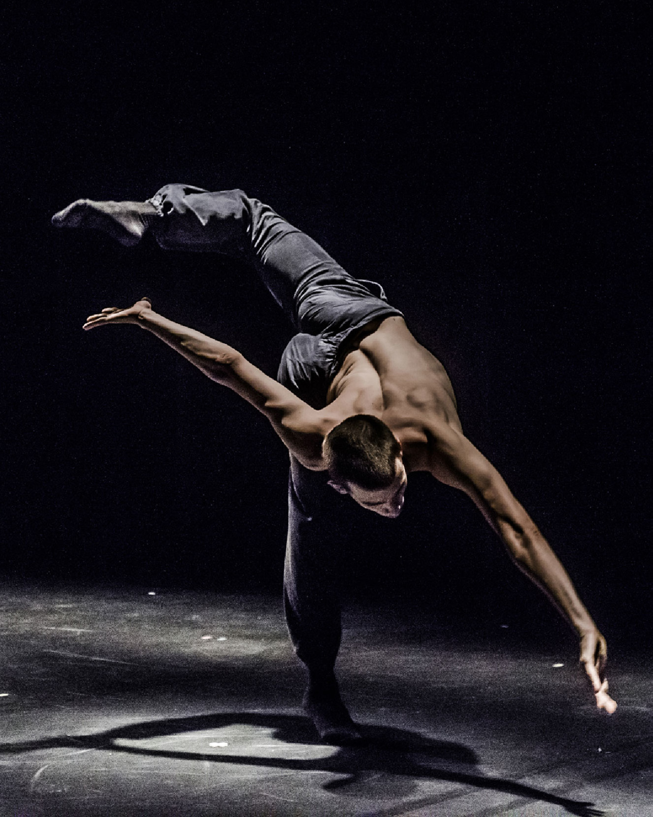 Kibbutz Contemporary Dance Company (IL)